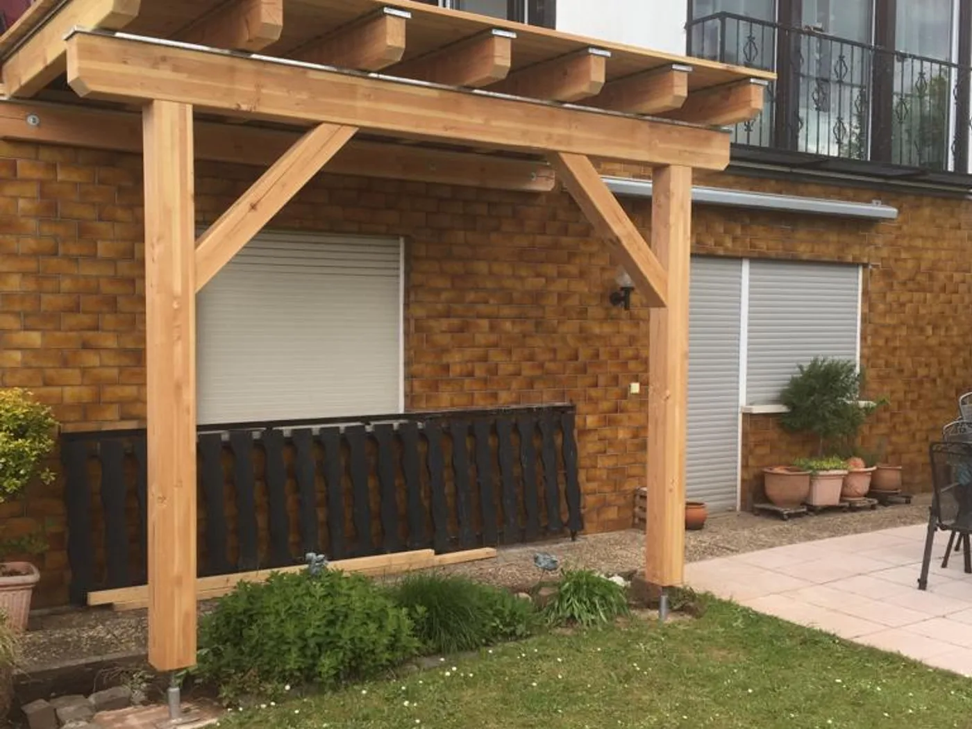 Holzkonstruktion für Balkon von Holzbau Oberlerchner in Gelnhausen
